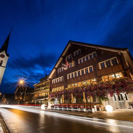 Appenzeller Huus Baeren Gonten Exterior foto